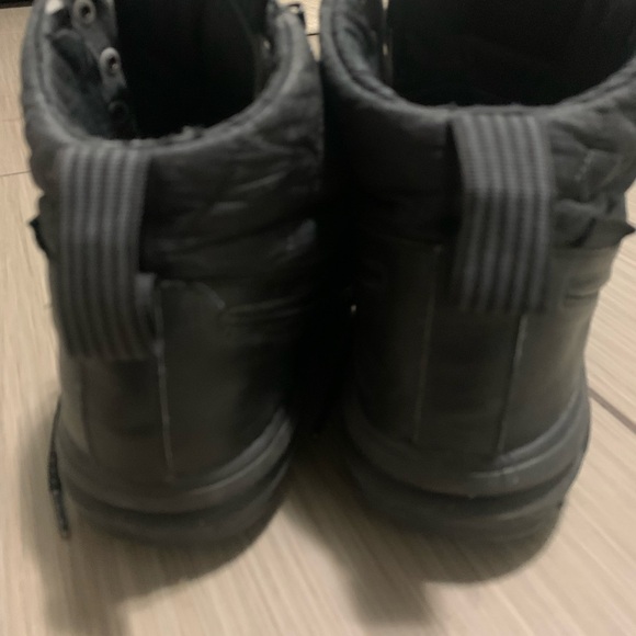 Men’s Nike Black Textured High-Tops Air Force 1 size 9.5 - Picture 5 of 6